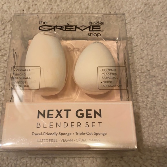 Make up sponges - Picture 1 of 2